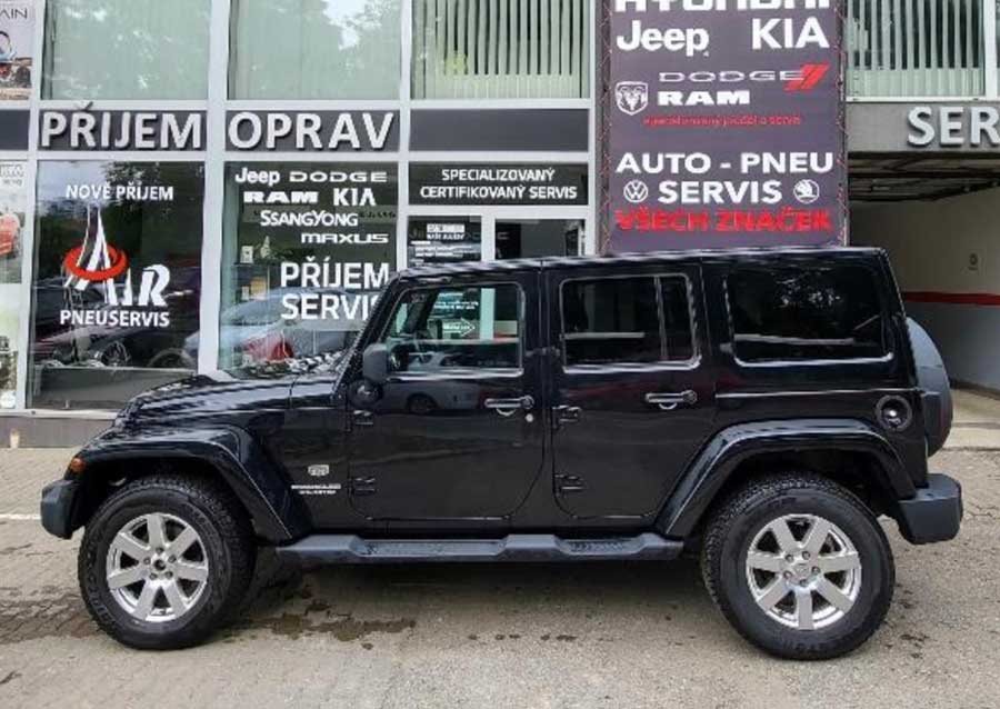 Jeep Wrangler Linited Diesel skladem Praha CarHouse